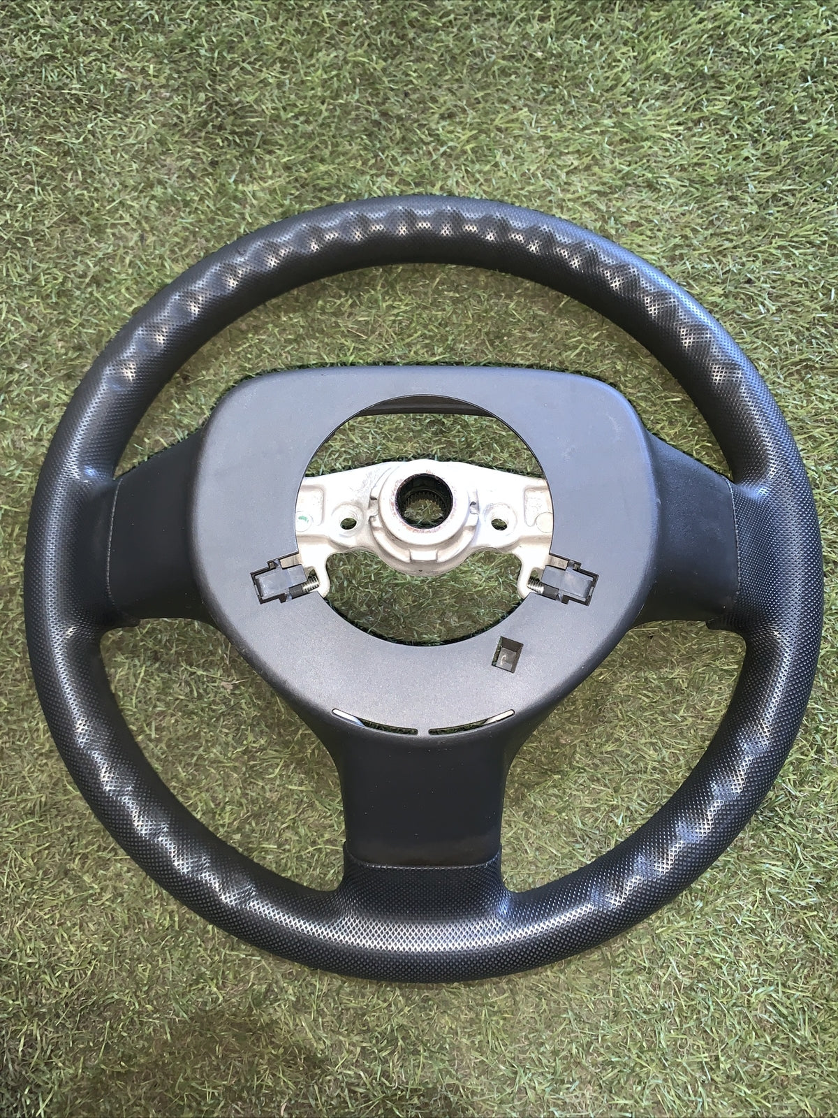 VOLANTE ORIGINALE PEUGEOT 107 ANNO 2005/2012