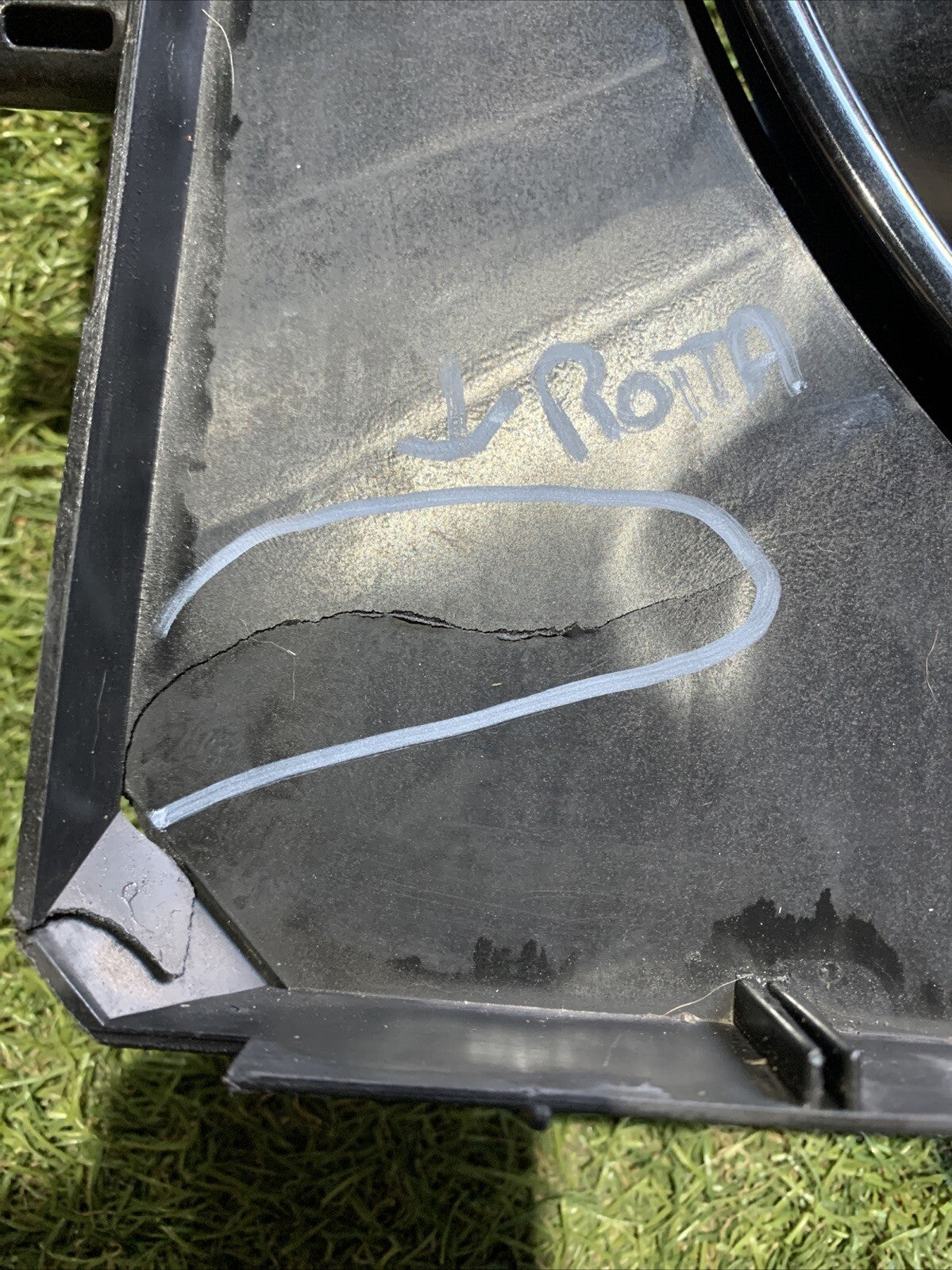 ELETTROVENTOLA RADIATORE RENAULT Twingo III serie 214812232R H4DA4 1.0 BENZINA