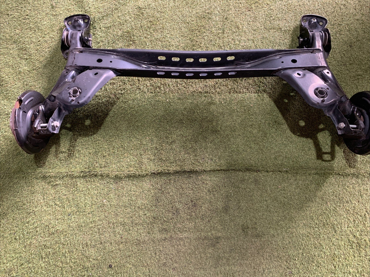 PONTE ASSALE POSTERIORE VOLKSWAGEN T-ROC 5Q0501049BJ