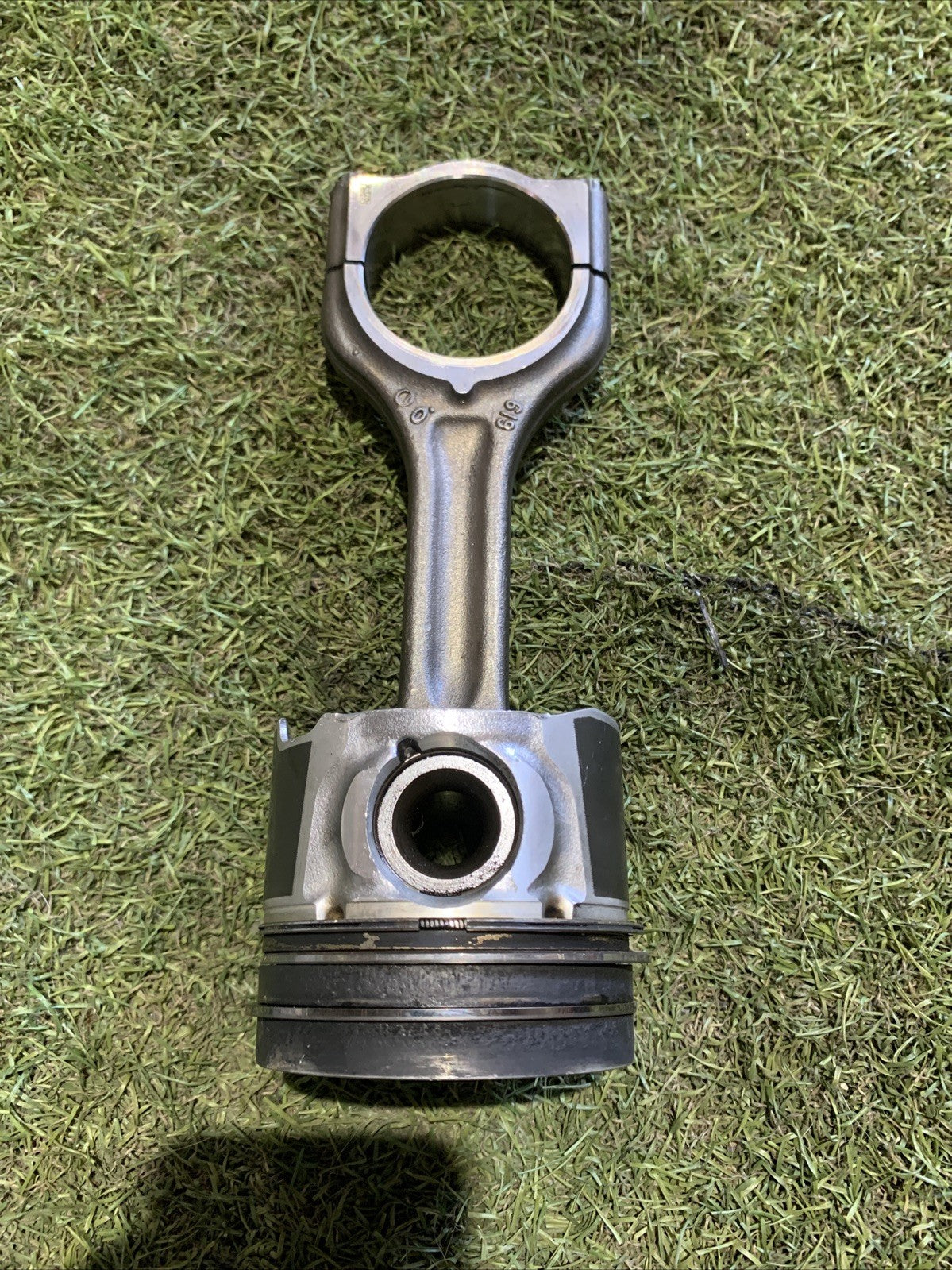 Pistone Motore Ford Fiesta 2018 1.5 Diesel XUJG (1)