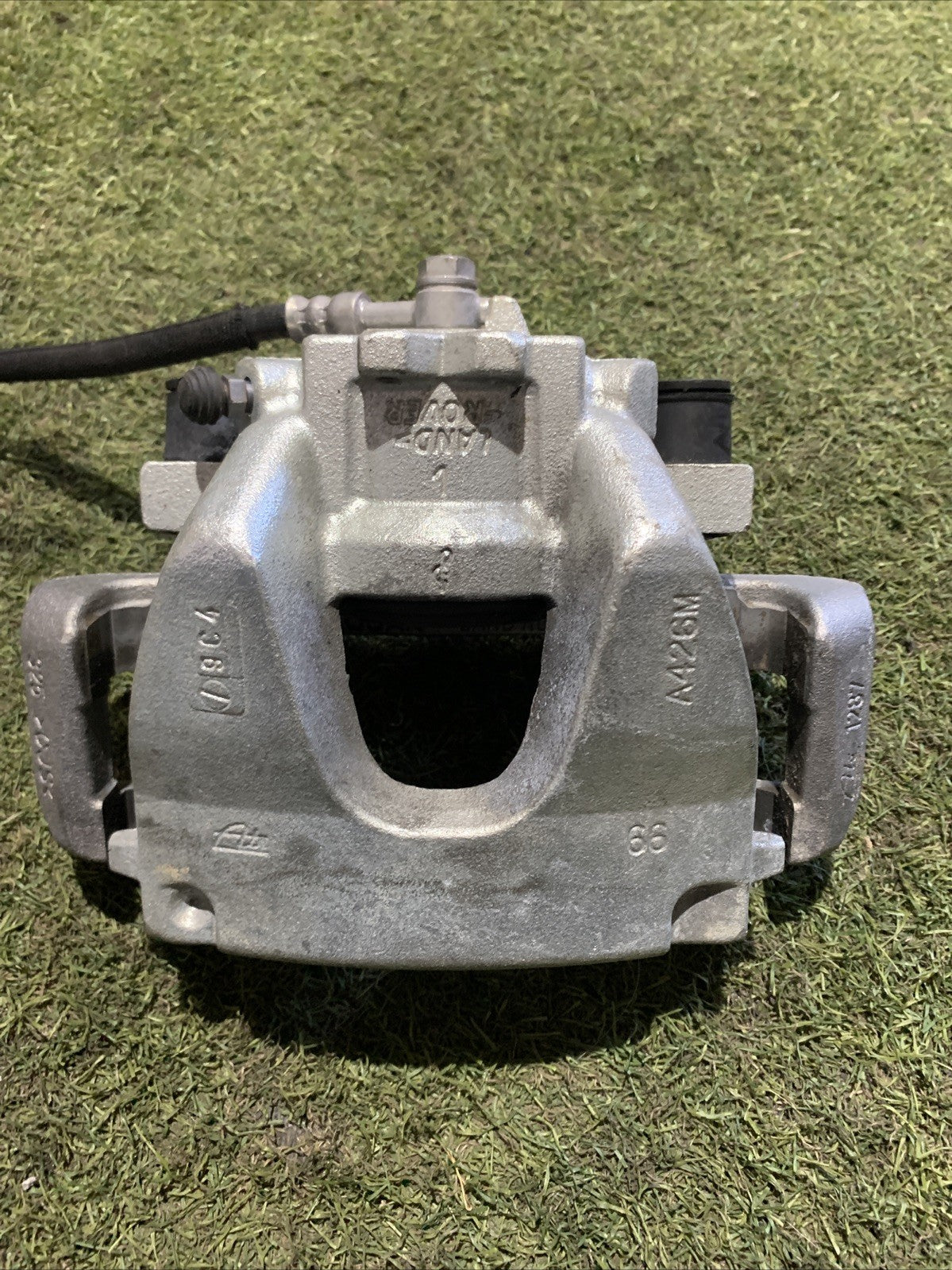 PINZA FRENO ANTERIORE DESTRA PER JAGUAR E-Pace Serie JDE39757 (17>)