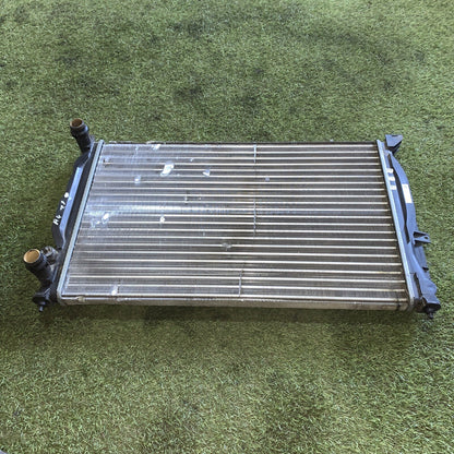 Radiatore Acqua Audì A4 1.9 231537
