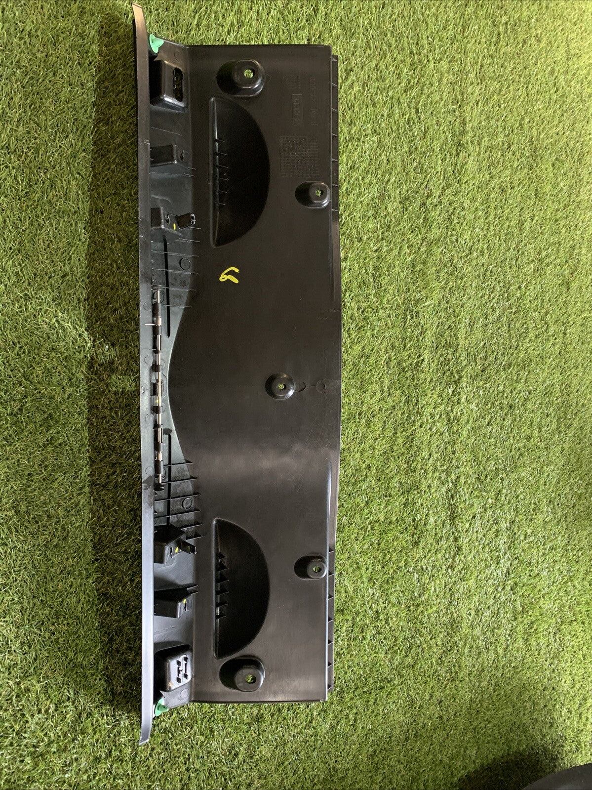 RIVESTIMENTO BAGAGLIAIO / BATTICOFANO POSTERIORE FIAT 500X 2022 - 735680193 (2)