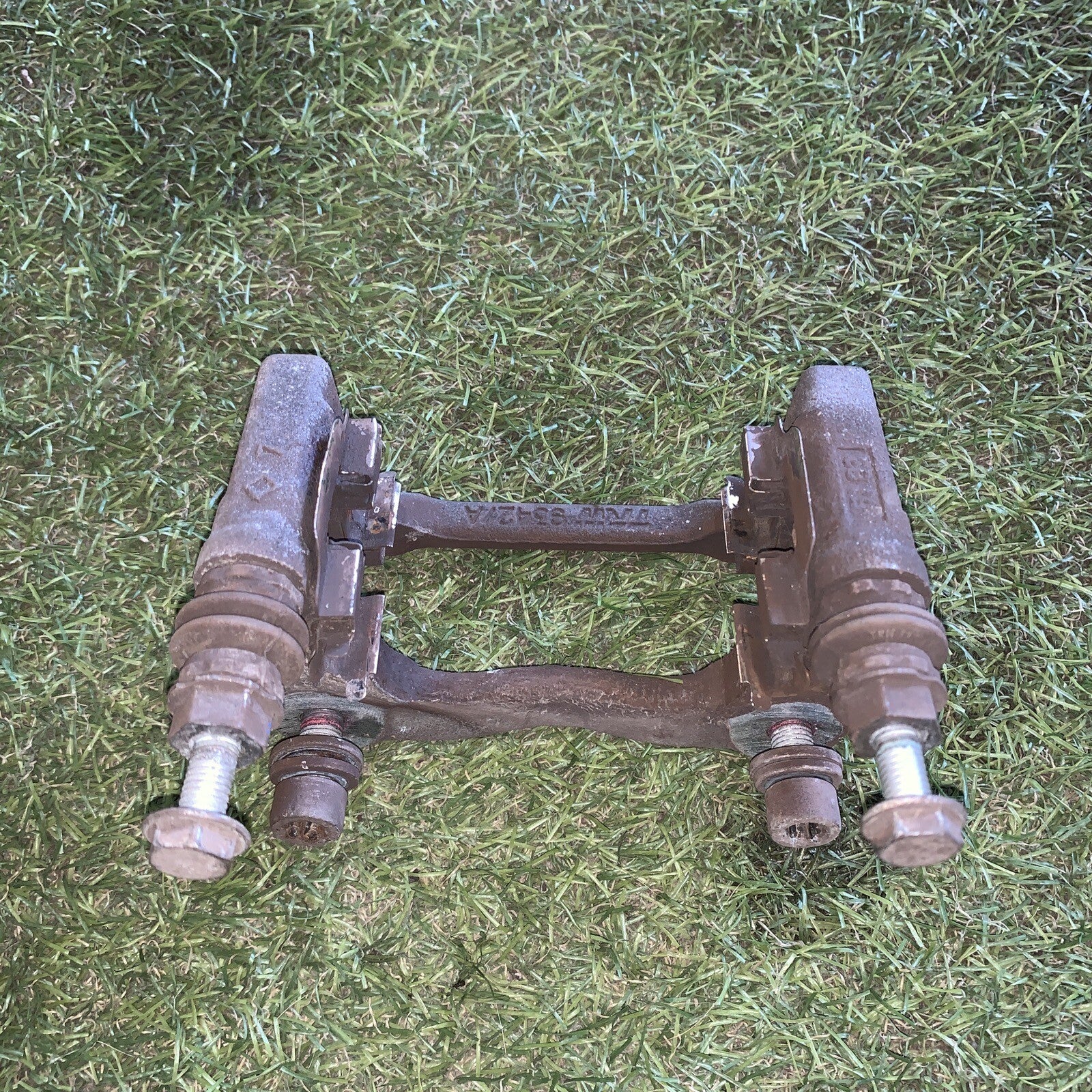 Porta Pinza Freno Posteriore Destra Alfa Romeo Giulietta 2.0