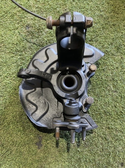 Mozzo Montante Fusello Anteriore Sinistro Volkswagen Polo 6R 2015 1.6 Diesel