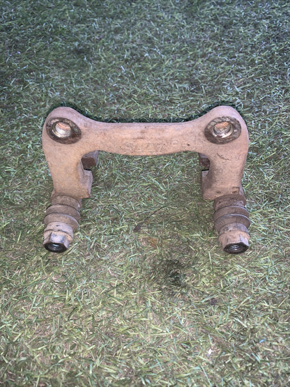 porta pinza posteriore Dx audi a4 1.9 1999