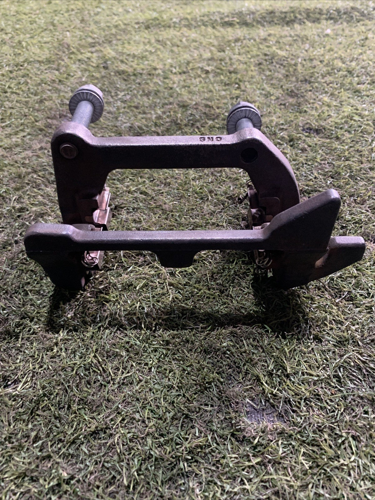 PORTA PINZA FRENO POSTERIORE SINISTRO AUDI A4 (B8) 2015 8K0615425C