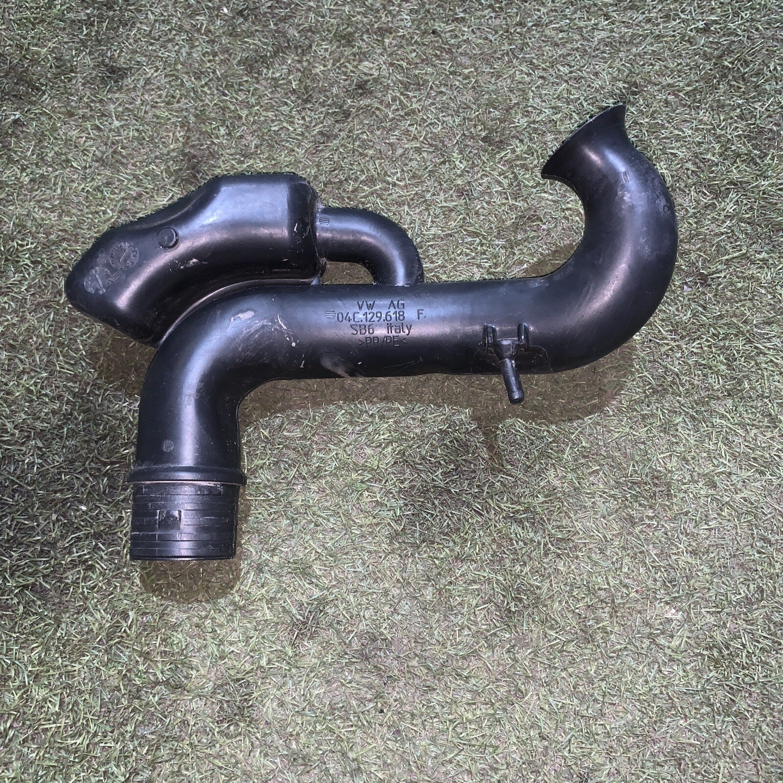 04C129618F MANICOTTO FILTRO ARIA ASPIRAZIONE VOLKSWAGEN UP 1.0 B