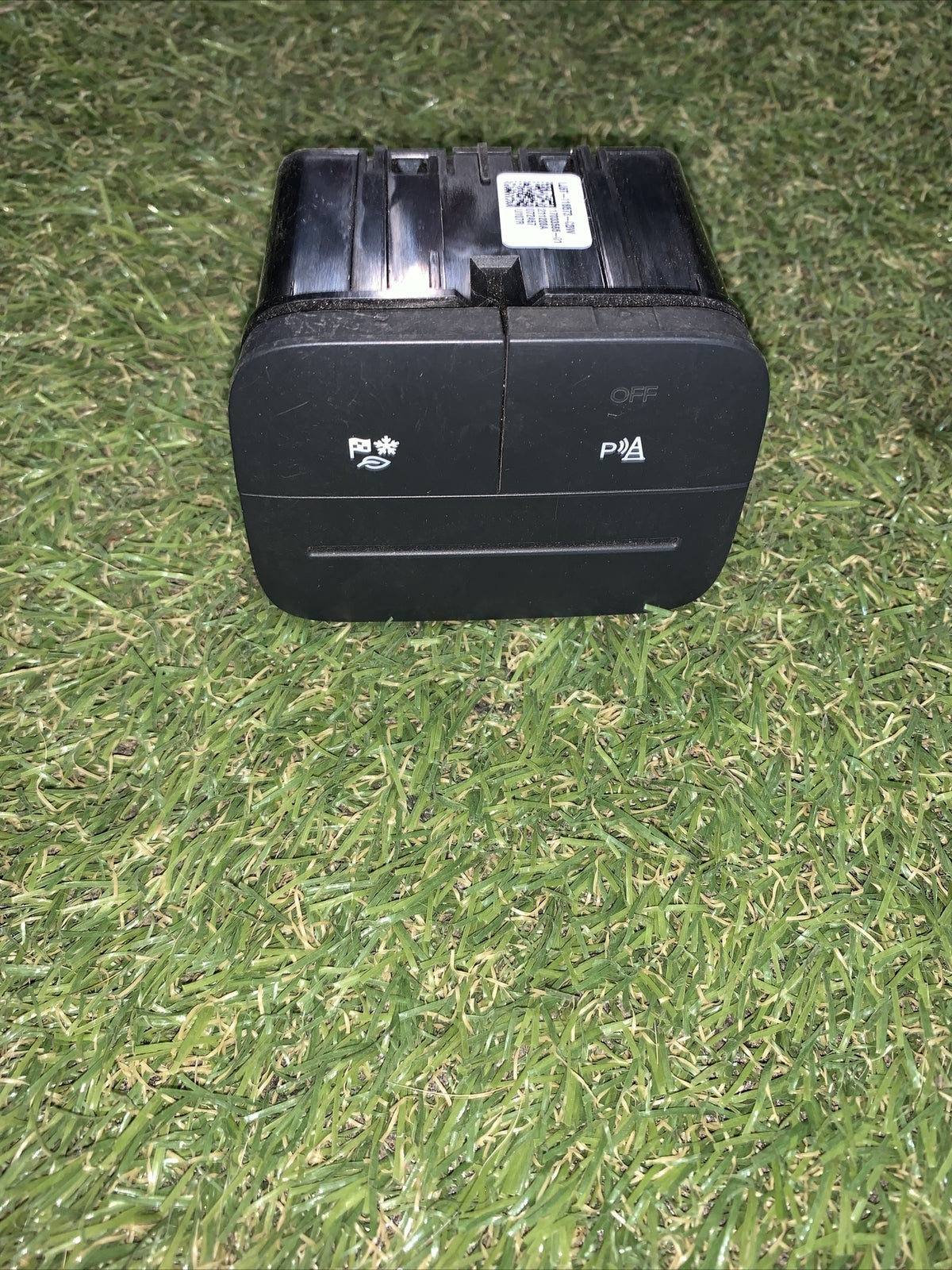 LJ6T-11B573-CBW PANNELLO CONTROLLO INTERRUTTORE PULSANTE FORD KUGA ANNO 2022