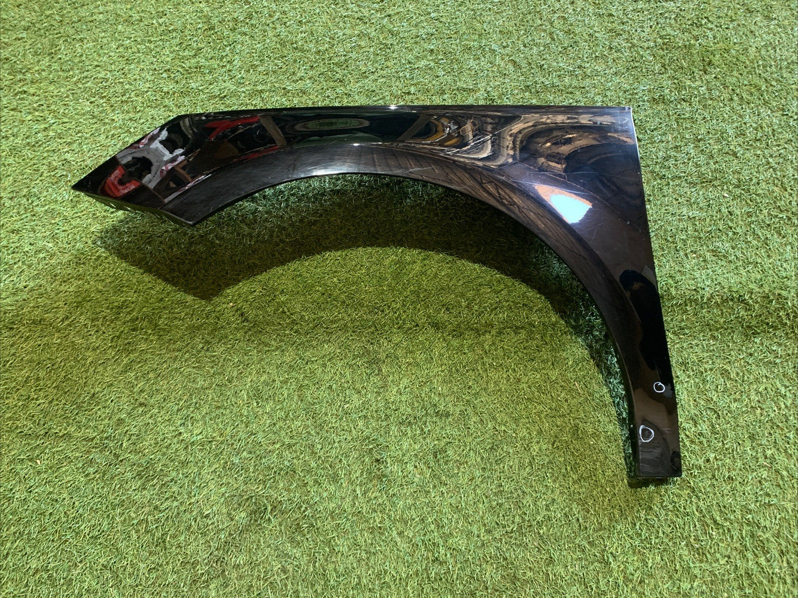 PARAFANGO ANTERIORE SINISTRO AUDI A1 2010