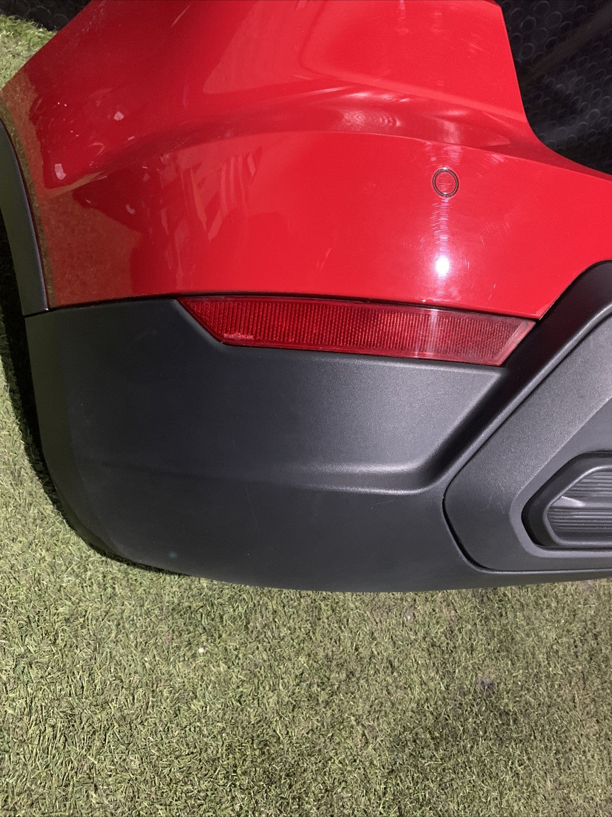 PARAURTI POSTERIORE CON SENSORI DI PARCHEGGIO SEAT ARONA 2024