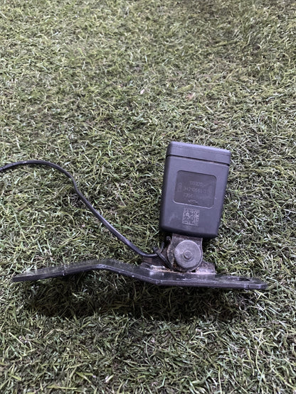 AGGANCIO CINTURA DI SICUREZZA POST SX CENTRALE FIAT 500X (334) , 735641550