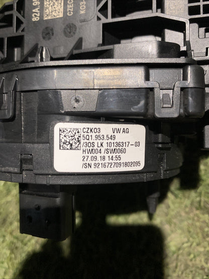 DEVIOLUCI AUDI A1 Sportback (GBA) 82A953521DR (18>)