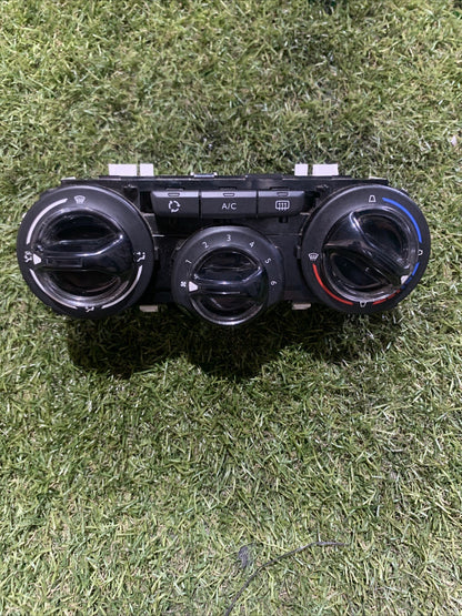 COMANDI CLIMA PER PEUGEOT 208 Serie 9672248380 (12>19)