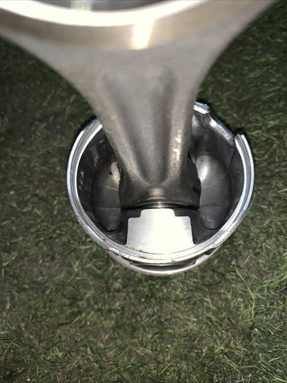 Pistone Con Biella Motore Ford Fiesta 2006 1.4 Diesel 74L53 (2)