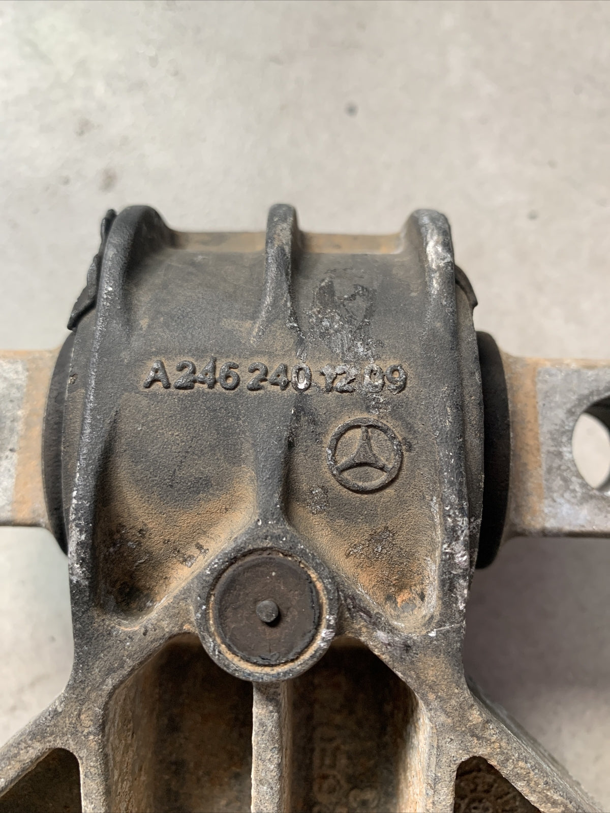 Supporto Motore Mercedes Classe A Codice A2462401209