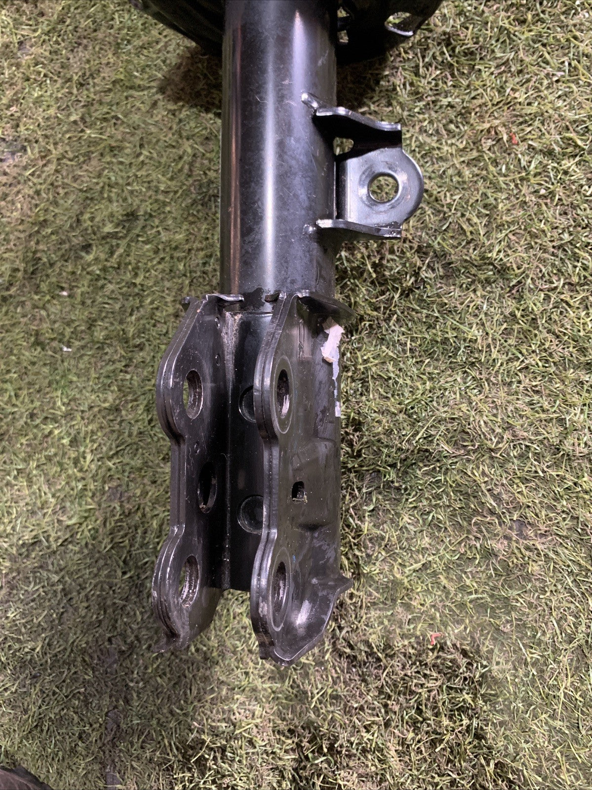 AMMORTIZZATORE ANTERIORE DESTRA TOYOTA C-HR 1.8 HYBRID 48510-F4021 2016-2019