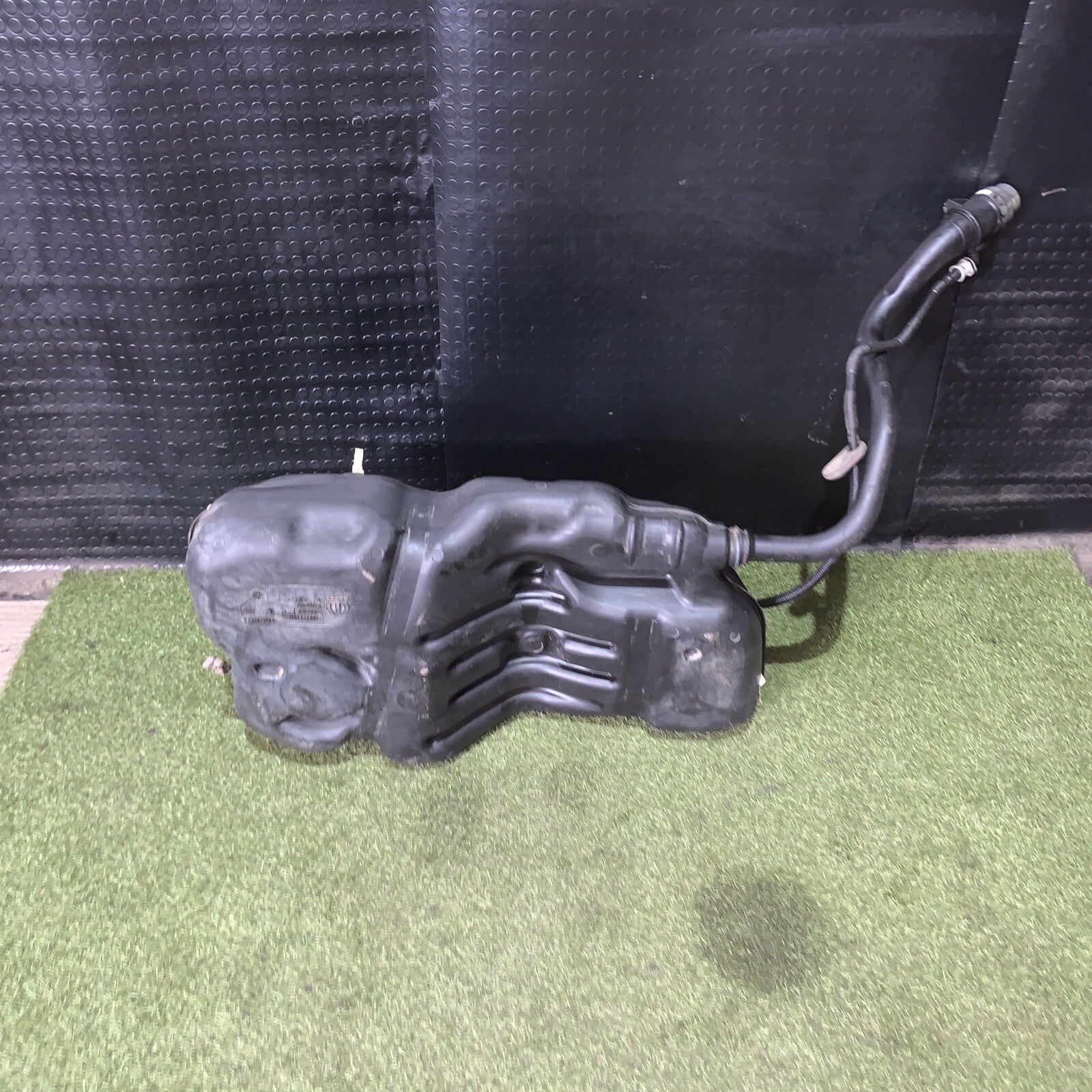 51965159 Serbatoio Vaso Riempitivo Carburante FIAT 500X 1.3 MJT 2020 (5)