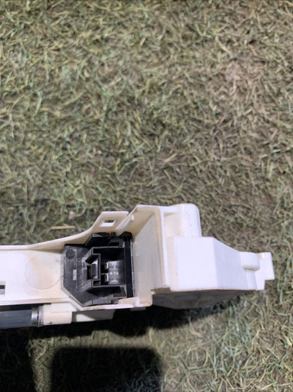MOTORINO ALZAVETRO ANTERIORE DESTRO AUDI A1 (2010-2018) COD: 8K0959802C