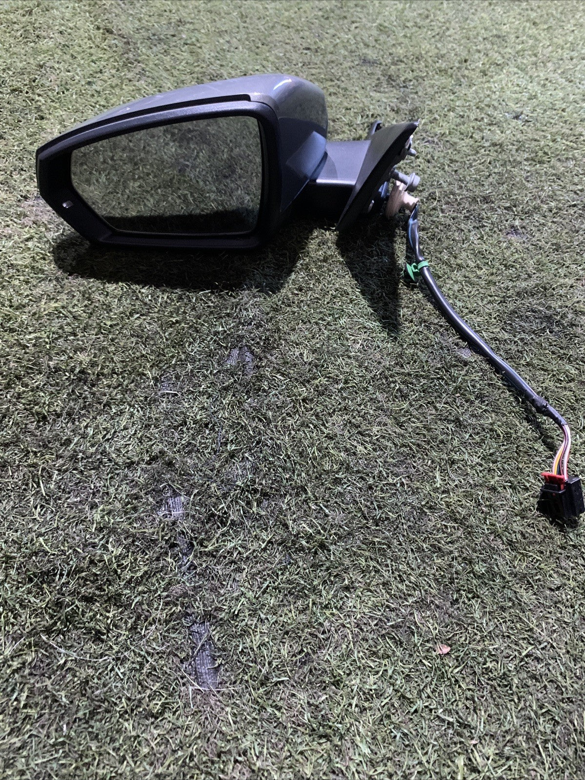 SPECCHIO SPECCHIETTO RETROVISORE SINISTRO SX AUDI A1 2019-2025 8 FILI