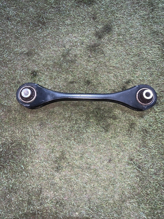 5Q0501529E BRACCIO OSCILLANTE INFERIORE POSTERIORE SINISTRO AUDÌ Q3 2019