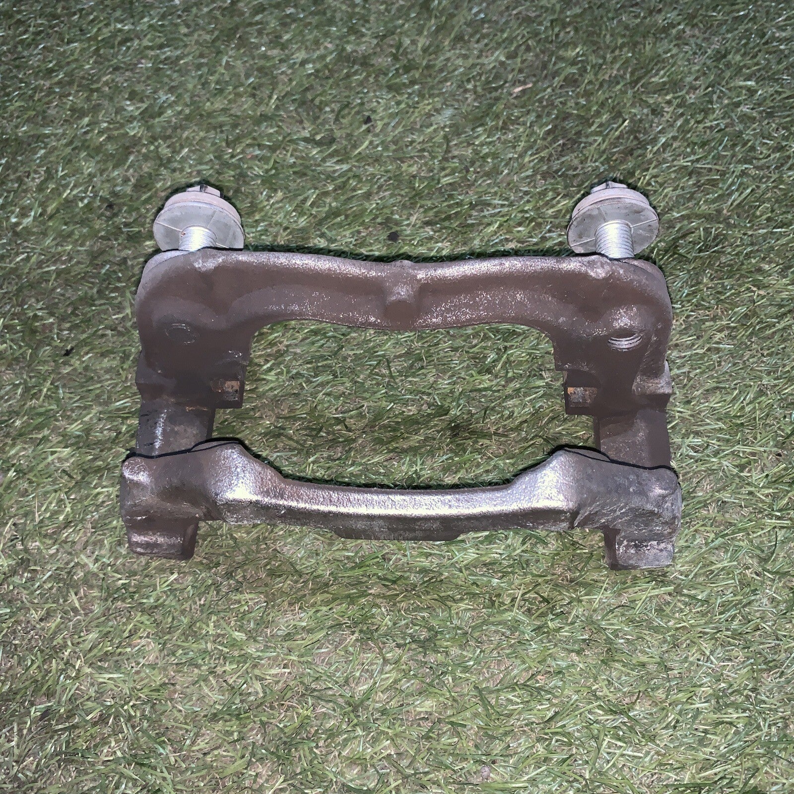 PORTA PINZA FRENO ANTERIORE Destra BMW Serie 1 F40 54/24/307 (19) 1378149