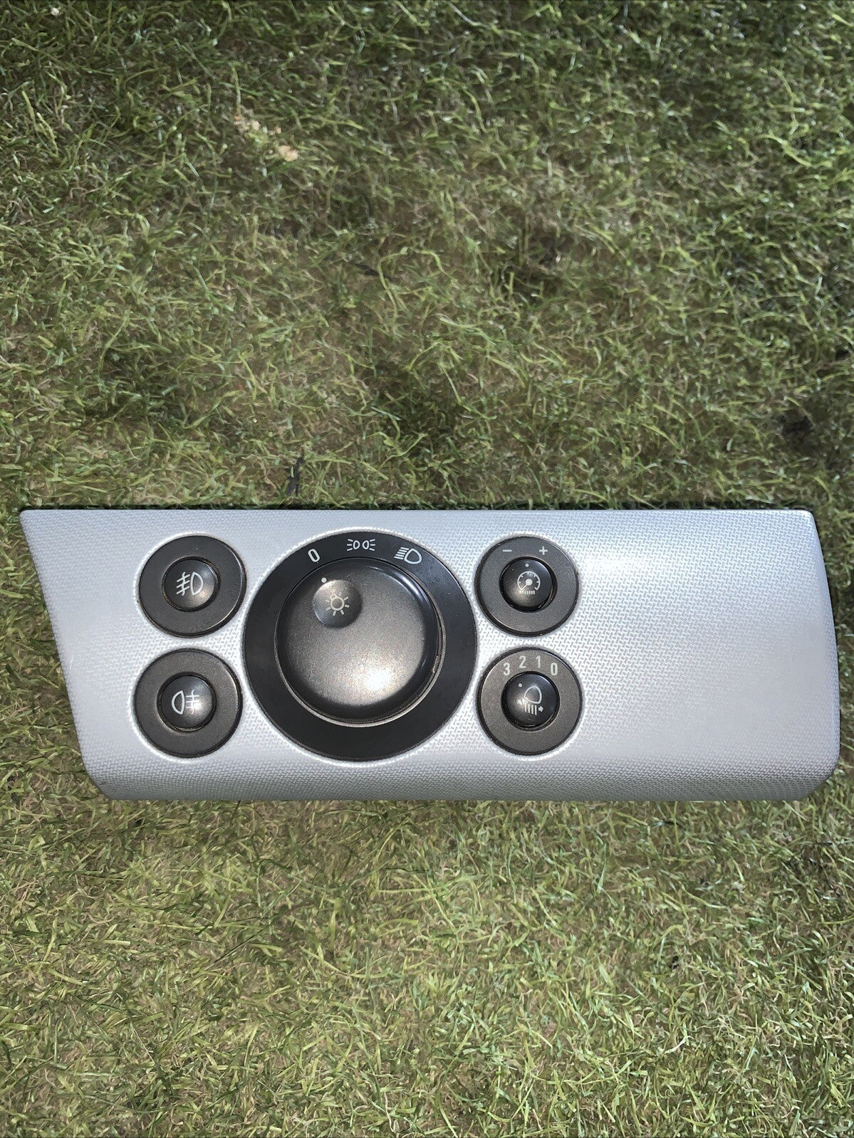 Pulsantiera Comando Accensione Fari Opel Astra H 2006 13198924