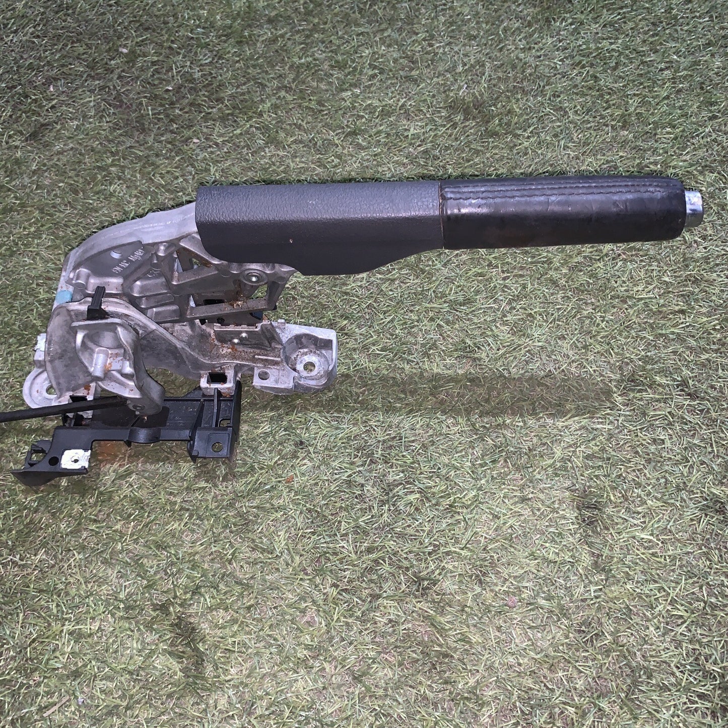 1K0711303M LEVA FRENO A MANO VOLKSWAGEN Golf 6 2.0