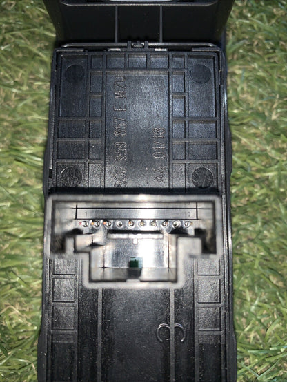 PULSANTIERA ANTERIORE SINISTRA PER VOLKSWAGEN T-Roc Serie 5G0959857E (17>)