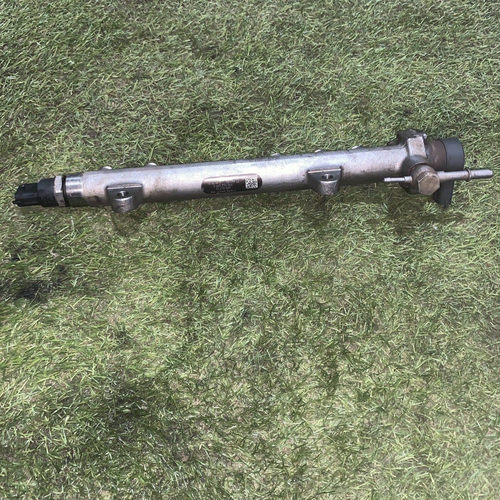 FLAUTO INIEZIONE FIAT PUNTO FIAT PANDA 1.3 ANNO 2007 CODICE 55210069 ORIGINALE 2