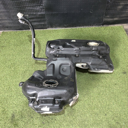 Serbatoio carburante Audi A7 4G 3.0 TDI 4G8201021AB serbatoio carburante diesel