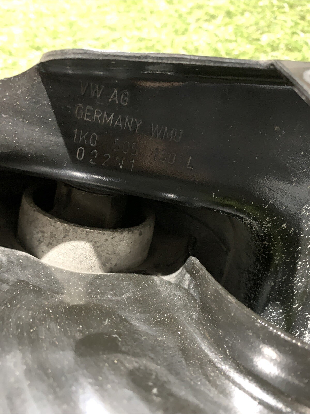 Braccio Oscillante Posteriore Destro Volkswagen Golf 8R 1K0501476