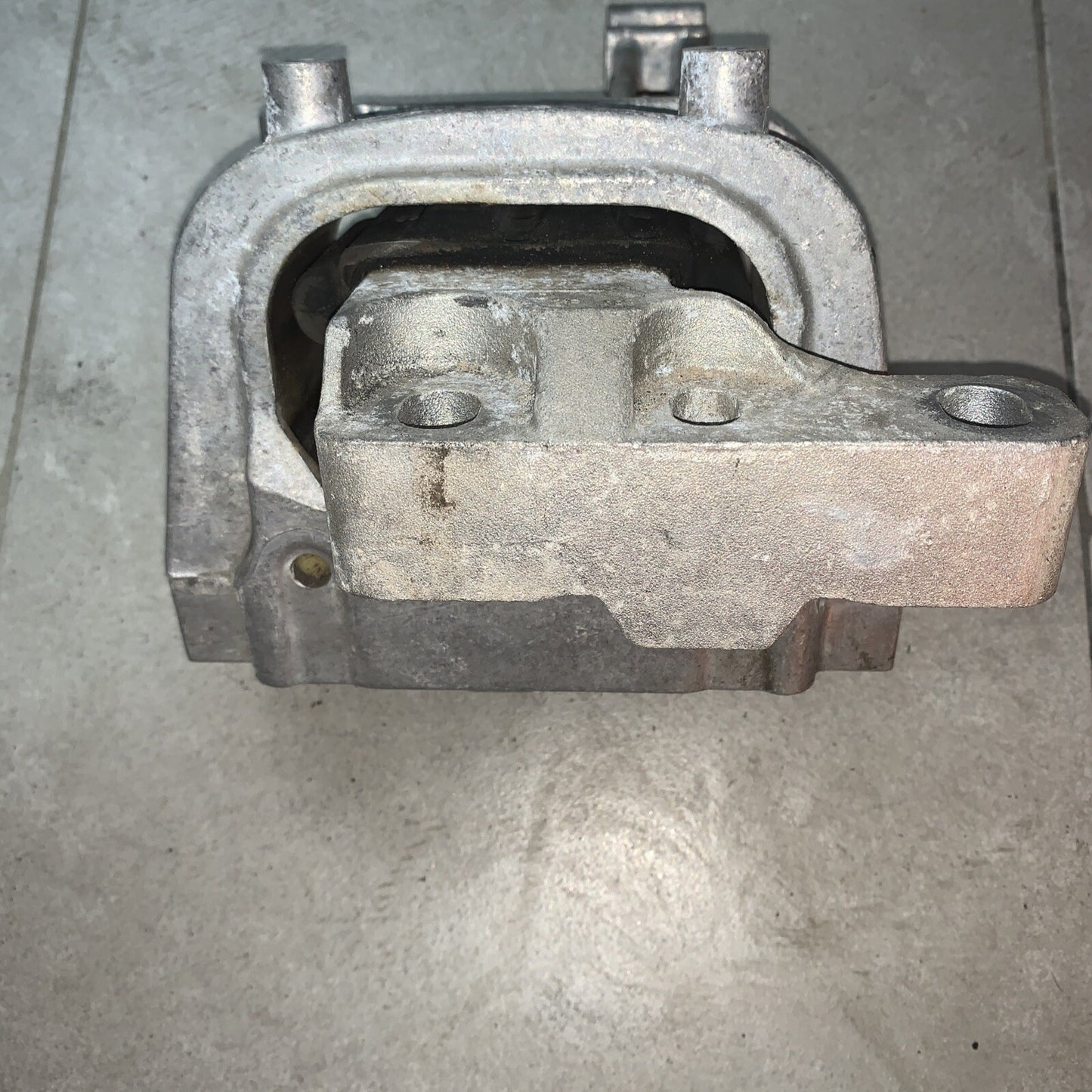 SUPPORTO MOTORE AUDI Q2 GOLF 7 5Q0199262DE