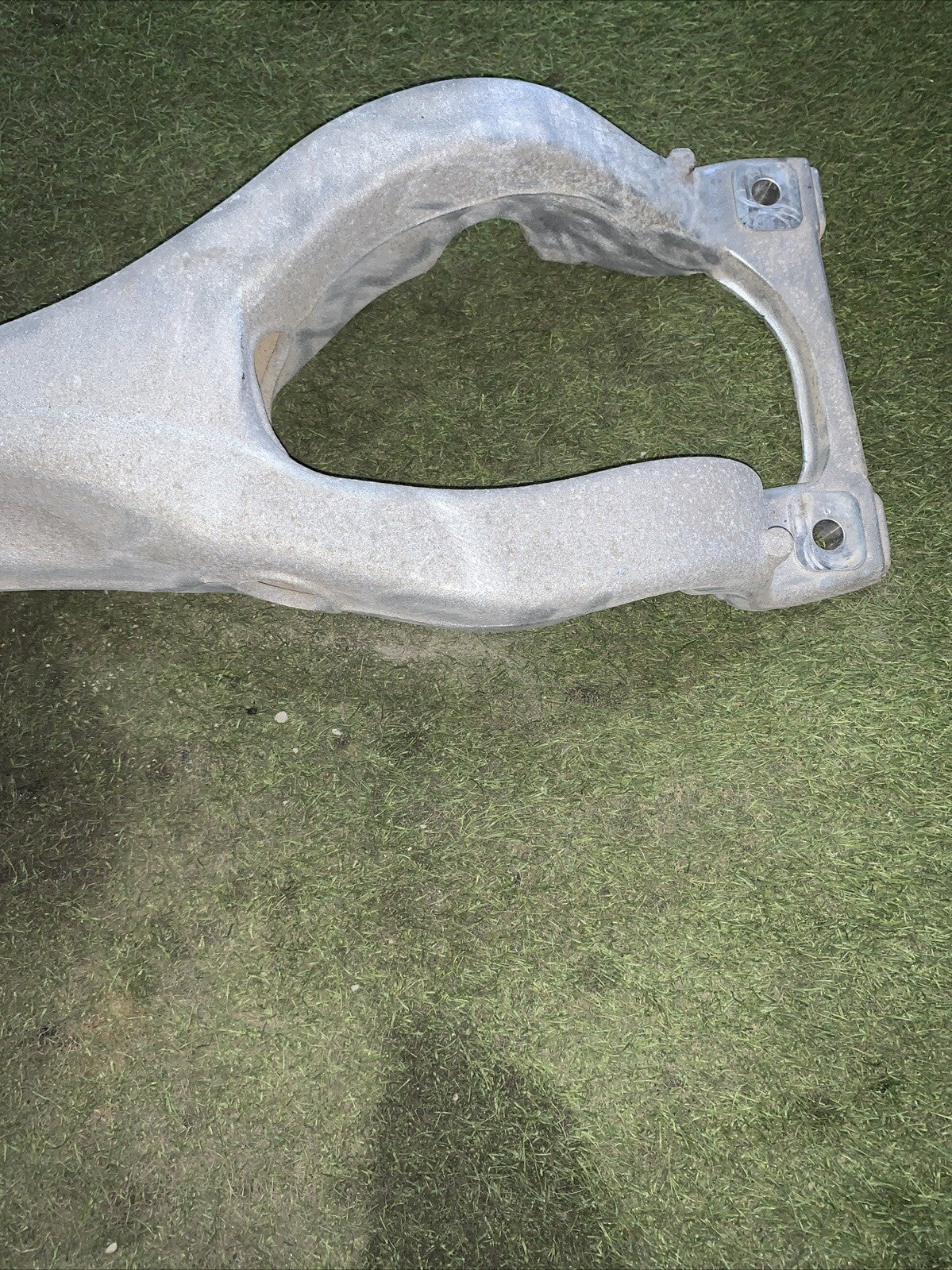 7L8512369 SUPPORTO SOSPENSIONI POSTERIORI AUDI Q7 3.0 (2006)