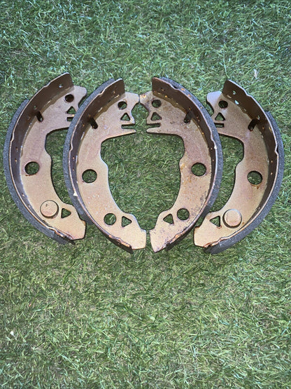 GANASCE FRENO POSTERIORI RENAULT R4 R5 R6 BENDIX CITROEN AX LN S-FR272