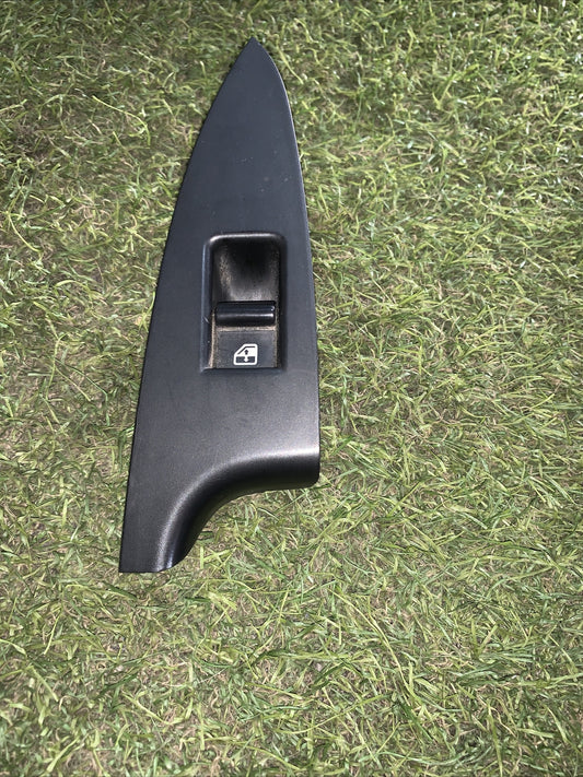 156094790 COMANDO INTERRUTTORE ALZA-VETRO PORTA POSTERIORE DESTRA GIULIETTA