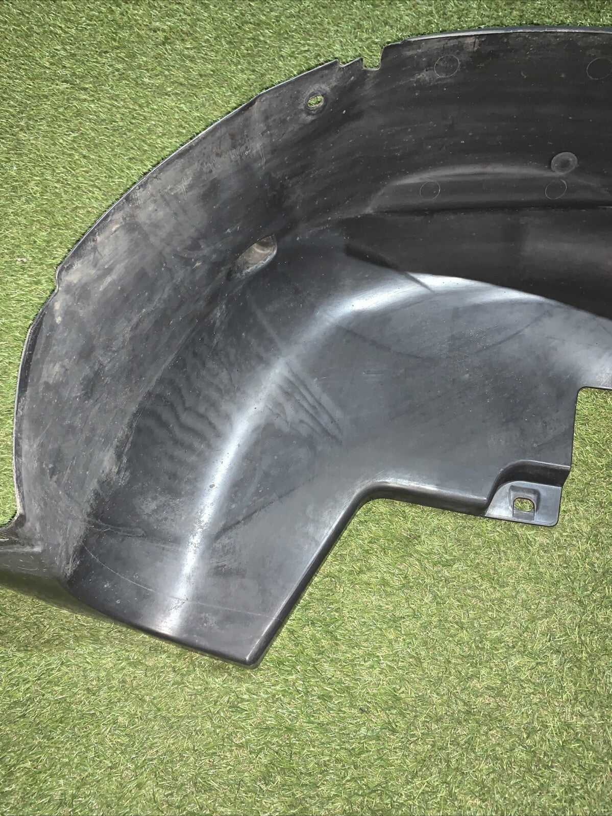 PASSARUOTA SOTTOPARAFANGO POSTERIORE DESTRO PEUGEOT 2008 2013-2016(967881368A)