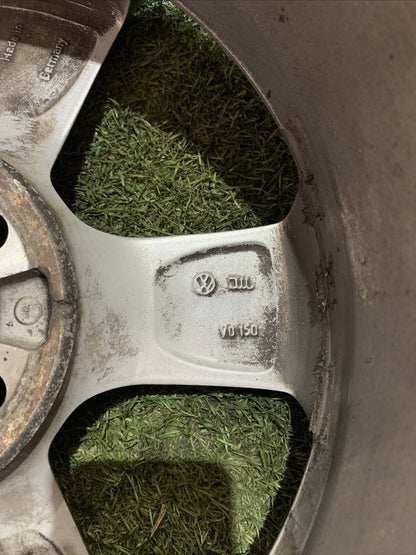 6R0071495A CERCHIO IN LEGA DA 15 POLLICI 5 FORI 6JX15H2ET40 VOLKSWAGEN POLO 6R(3