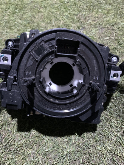 DEVIOLUCI AUDI A1 Sportback (GBA) 82A953521DR (18>)