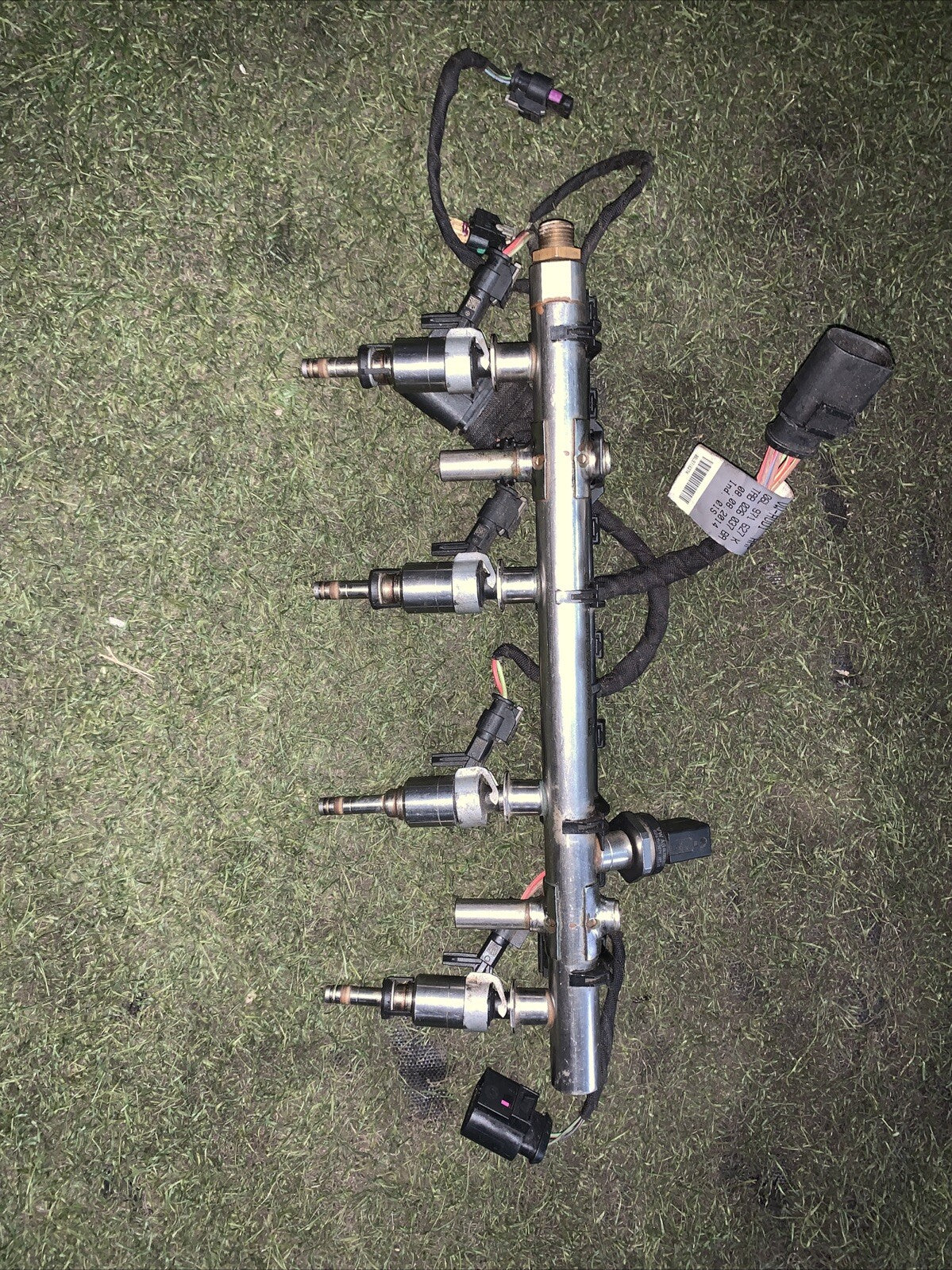 Flauto Completi Di Iniettori Volkswagen Golf 7 2.0 GTI Benzina 06K133317G