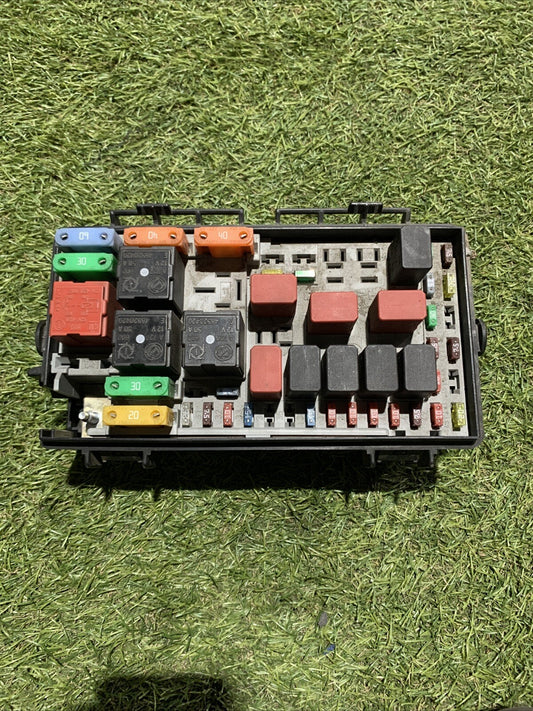 51736451 CENTRALINA SCATOLA PORTA FUSIBILI FIAT GRANDE PUNTO 1.4 B