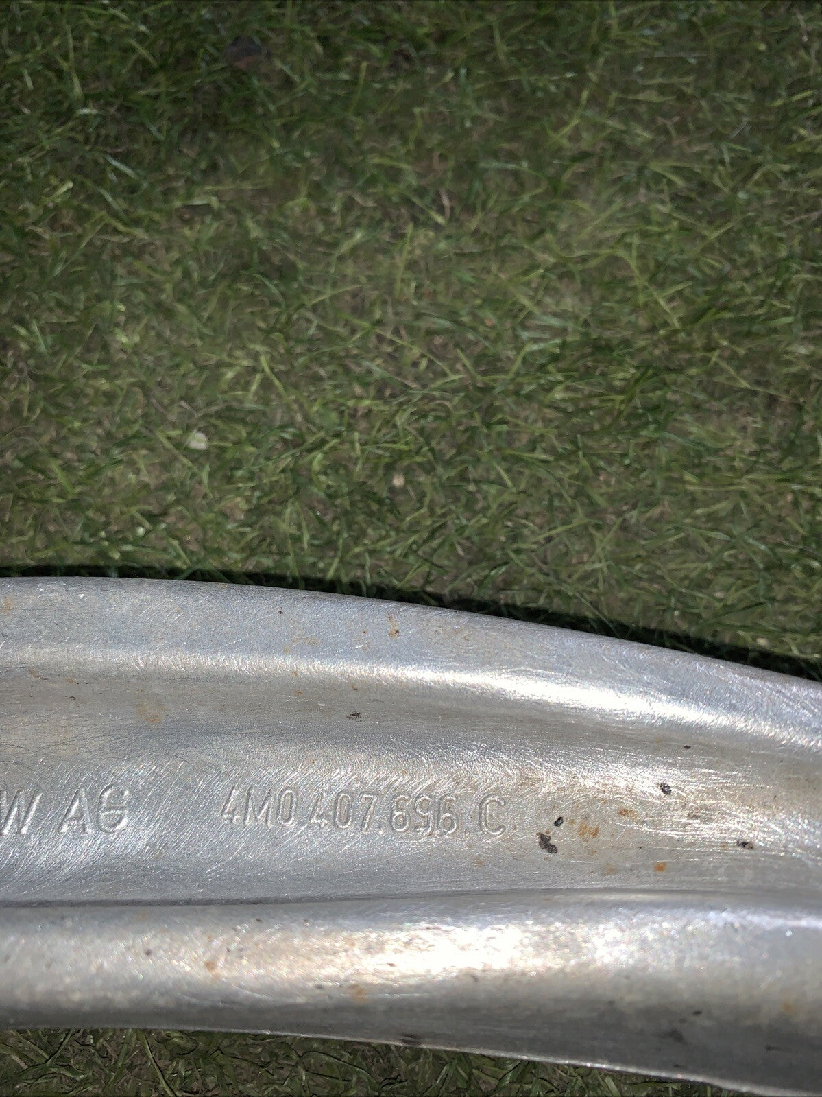 Braccio Oscillante Anteriore Destro Audi Q7 2016 3.0 4M0407696C