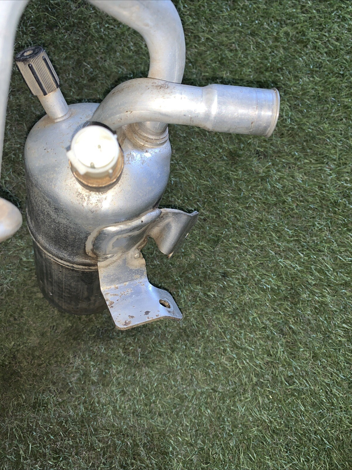 CONDENSATORE ARIA CONDIZIONATA FORD FIESTA 5S 1.4 TDCI (2)