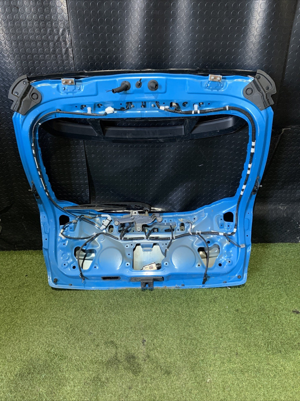 PORTELLONE COFANO BAULE POSTERIORE TOYOTA C-HR 67005F4020 (16 23)