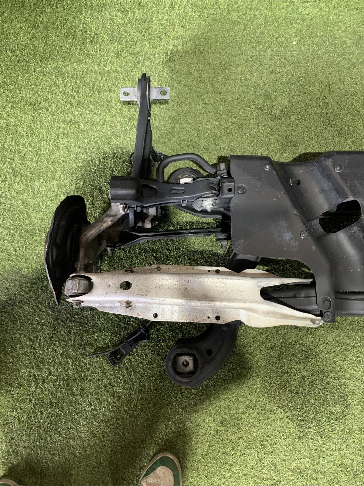 Ponte Assale Posteriore Mercedes Classe A W176 2463504001