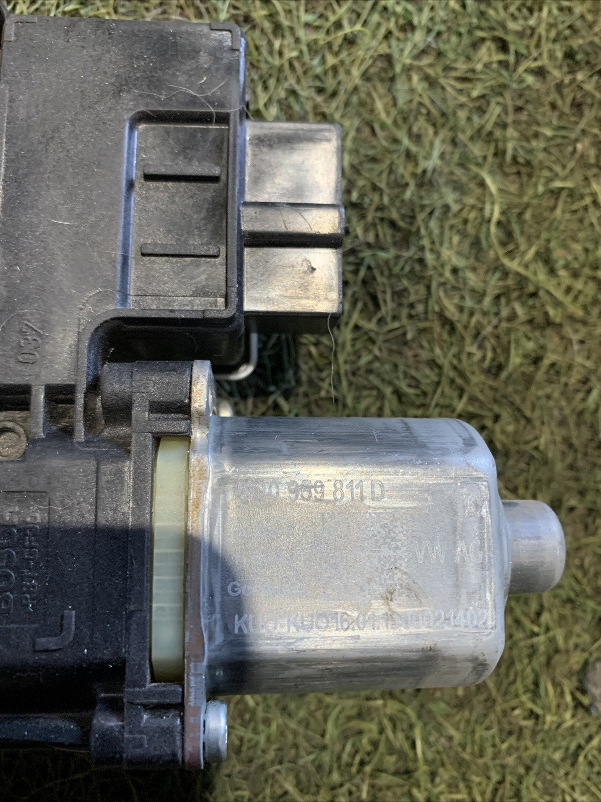 MOTORINO ALZAVETRO POST. SINISTRA VOLKSWAGEN POLO AW1 5Q0959811D 0130822695 2018