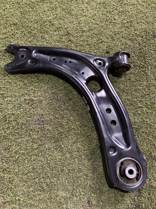 BRACCIO OSCILLANTE ANTERIORE SINISTRO VOLKSWAGEN Golf 7 1.6D Berlina 5Q0407151R