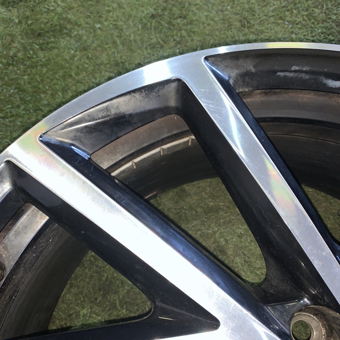 Cerchio Spielberg 19 "Taglio Diamante Originale Golf 7 5G0601025DB/8.0JX19H2ET50