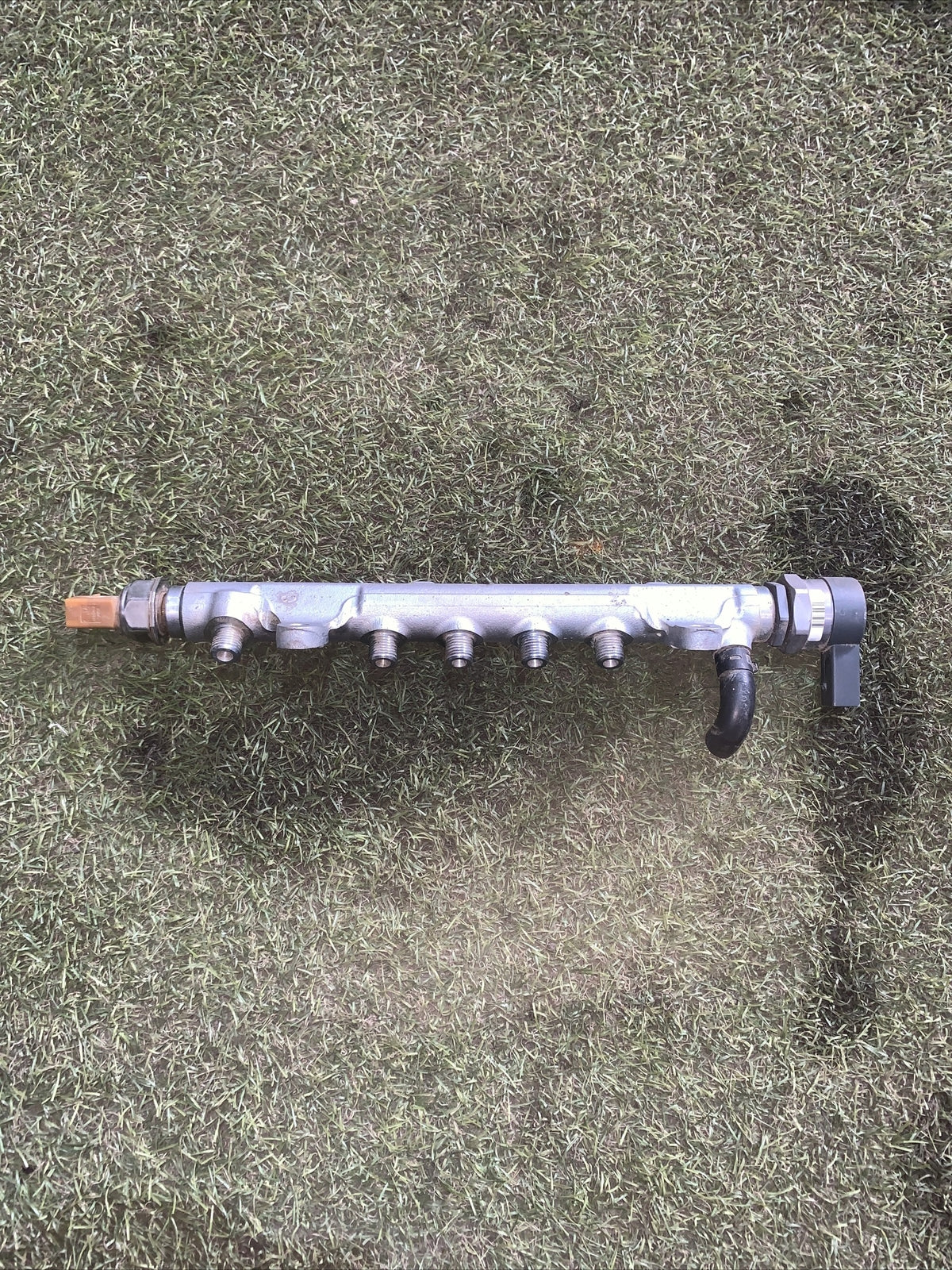 FLAUTO INIETTORI VOLKSWAGEN GOLF 6, 2.0 TDI, CODICE : 03L130089