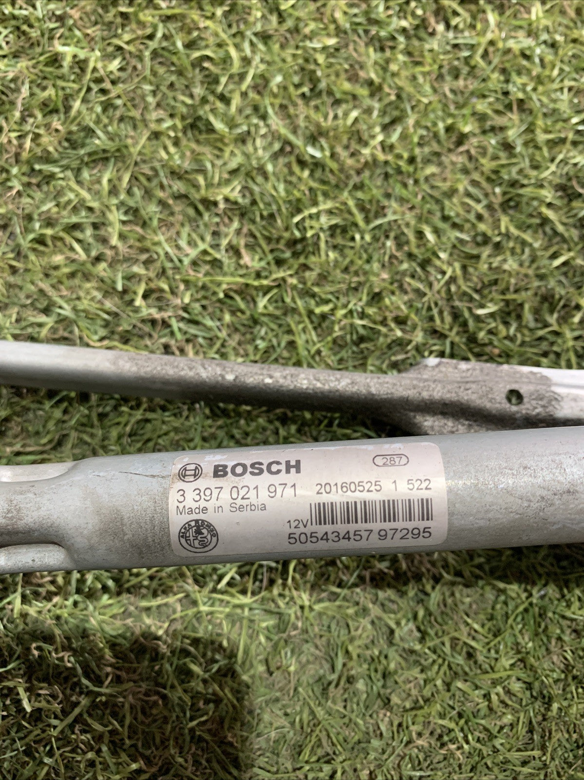 Motorino Tergicristalli Anteriore Alfa Romeo Giulia ( 2017 ) cod : 00505434570